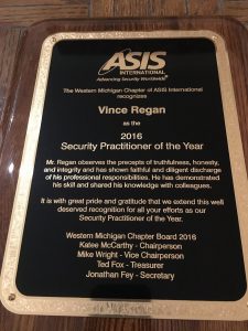 award_vince_regan
